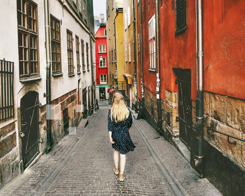 New feature alert: Create and share travel tips with KAYAK Guides