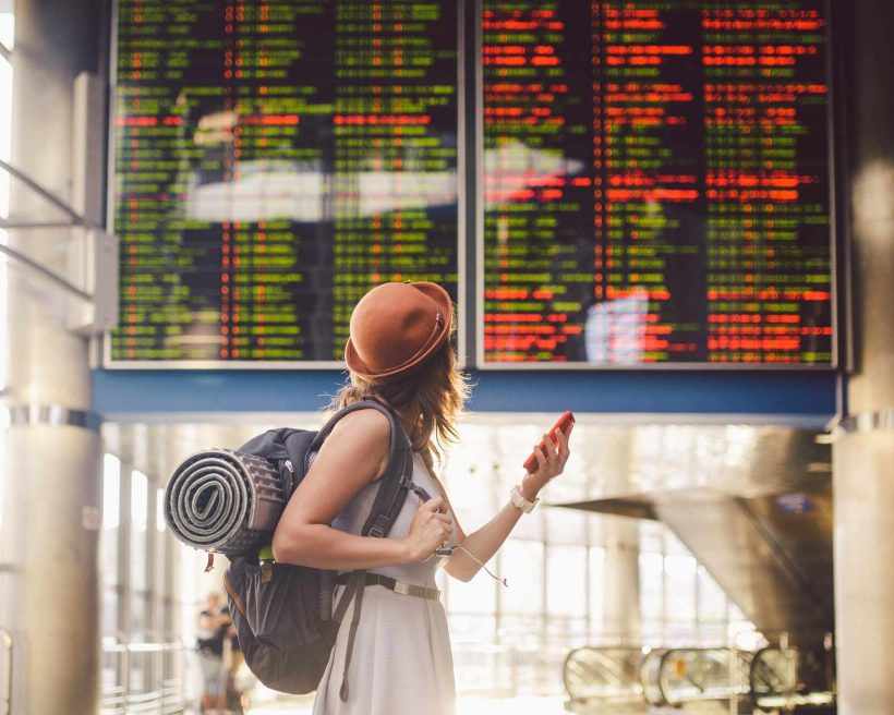 How KAYAK Price Alerts get you the best travel deals