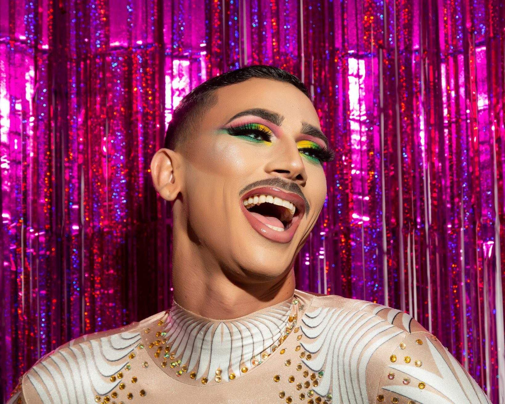 the-best-spots-for-lqbtq-travel-in-london-kayak