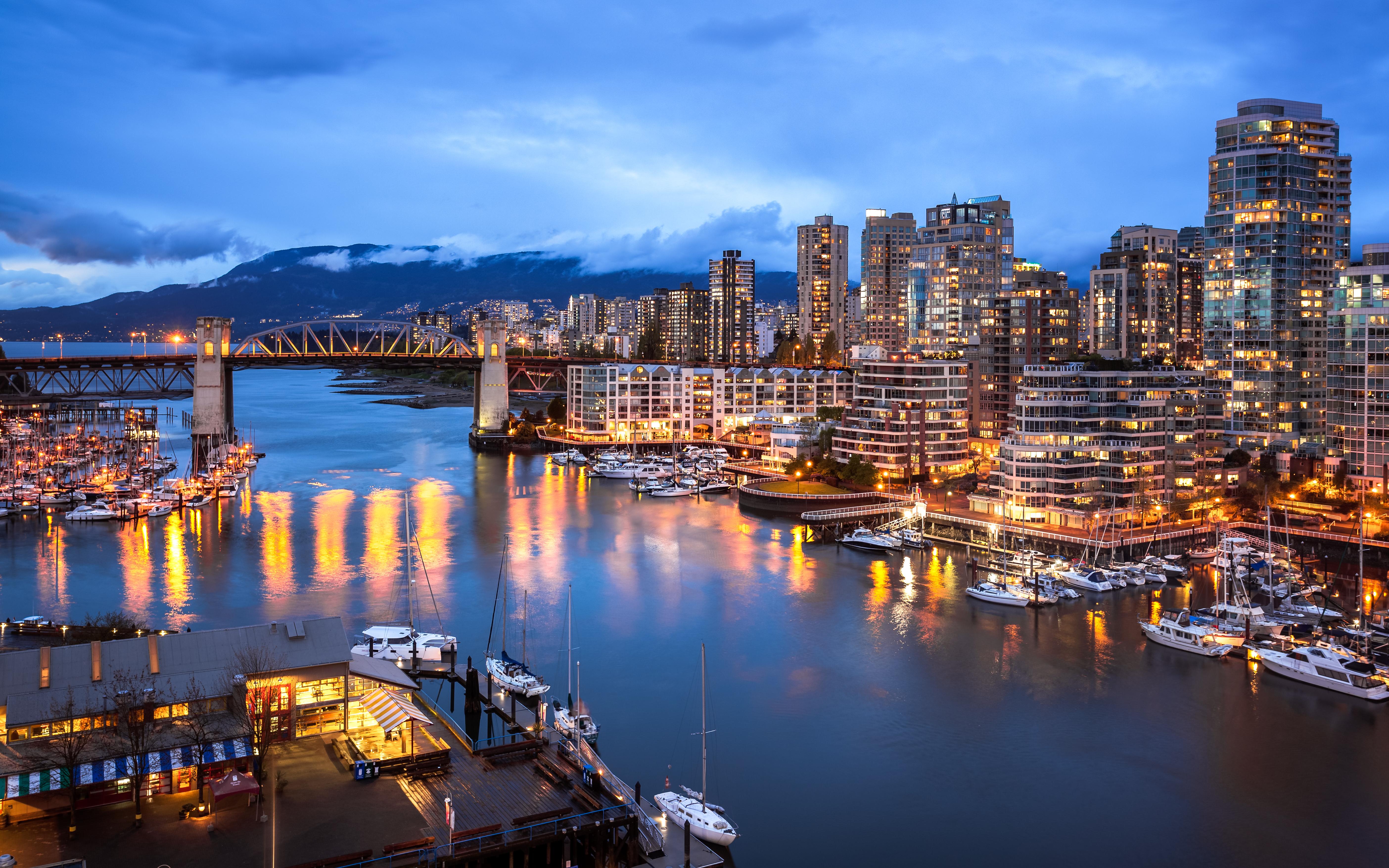 Cheap Flights from Palm Springs to Vancouver from C 146 PSP