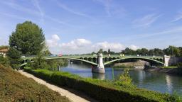 Maisons-Alfort car rentals