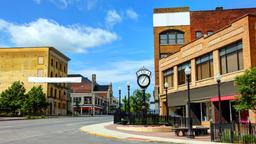 Utica Hotels
