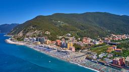 Deiva marina Hotels