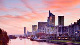 Courbevoie Hotels