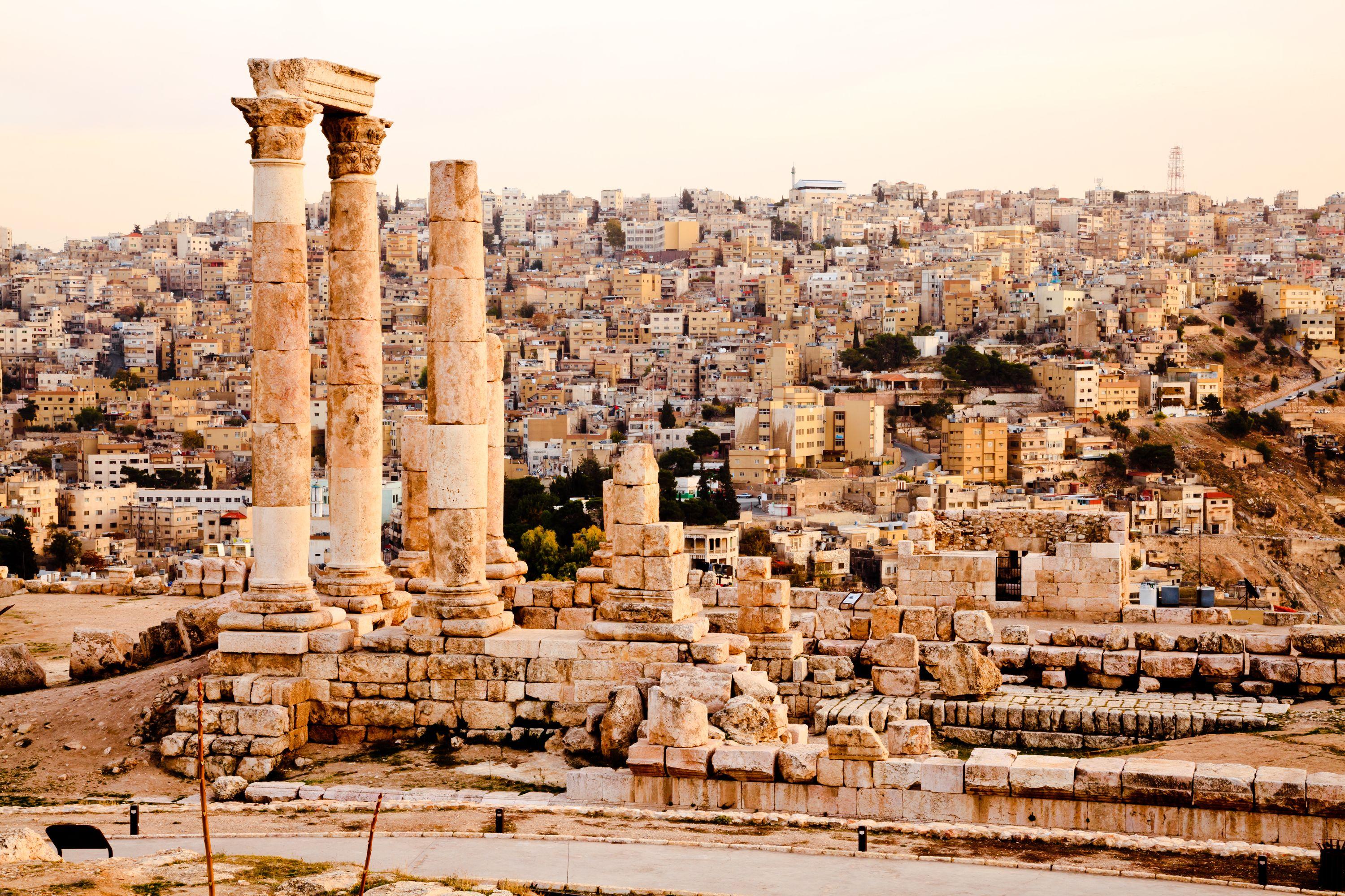 flights toronto to amman jordan