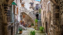 Santo Stefano di Sessanio Hotels