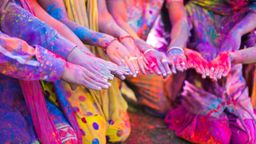 Find cheap flights to New Delhi