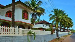 Betalbatim Hotels