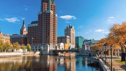 Find cheap flights from Vancouver to Milwaukee