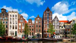 Amsterdam hotels near Amsterdam Museum