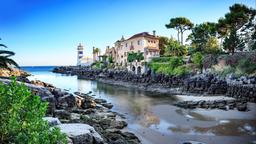 Hotels near Cascais Aerodrome airport