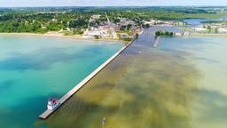 Kewaunee Hotels