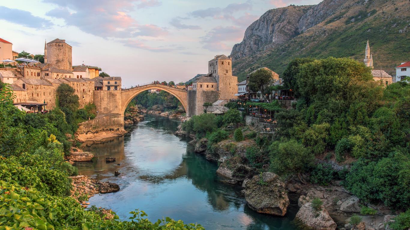 travel to bosnia from canada