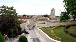 Saintes car rentals
