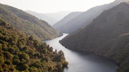 Find cheap flights from Quebec to Galicia