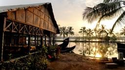 Find cheap flights from Calgary to Kochi