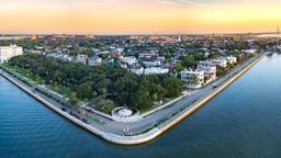 Find cheap flights to Charleston