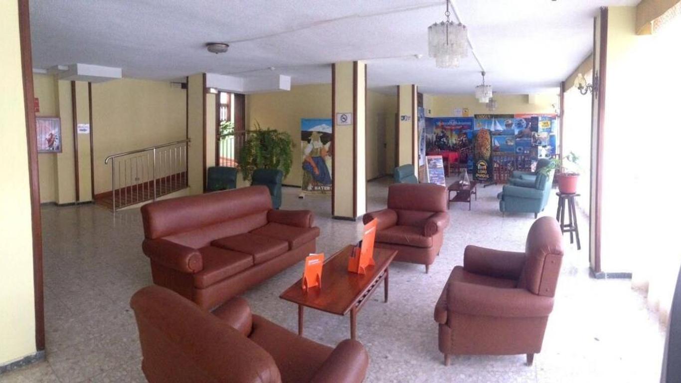 Hotel Tropical