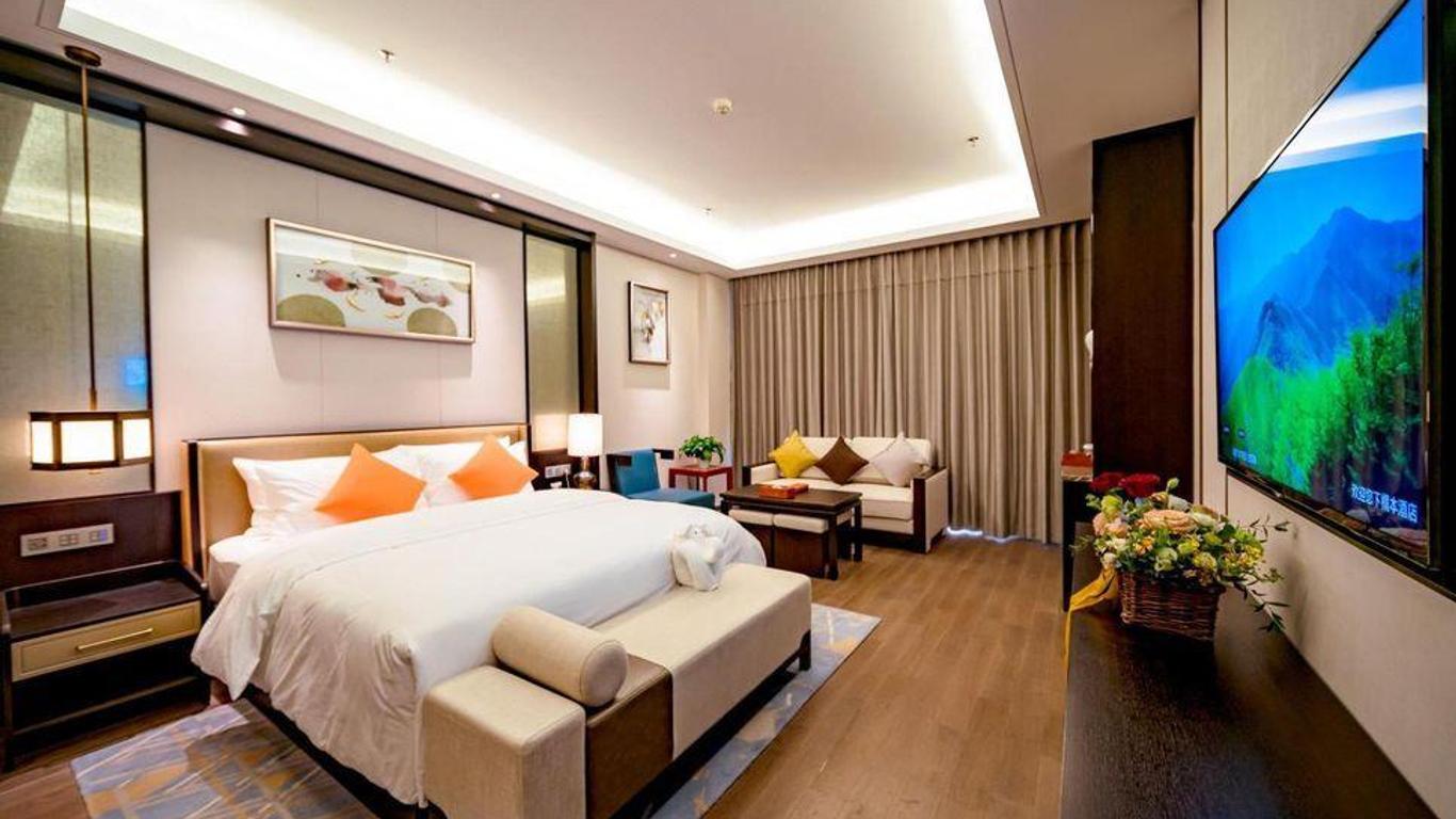 Yixing Hotel
