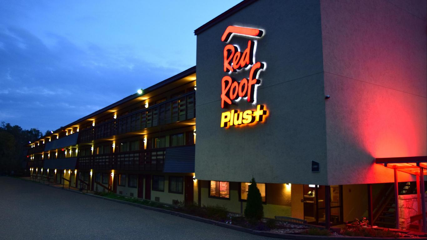 Red Roof Plus+ Pittsburgh East - Monroeville