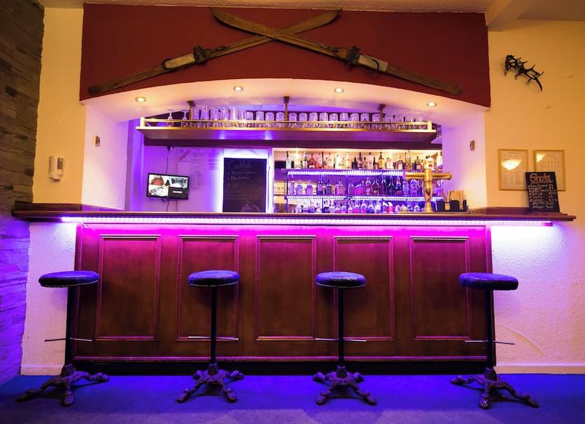 Bar Photo