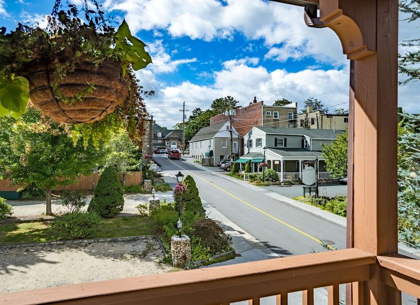 Balcony Photo