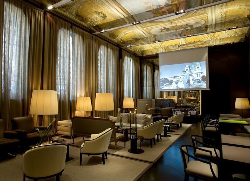 Lounge Photo