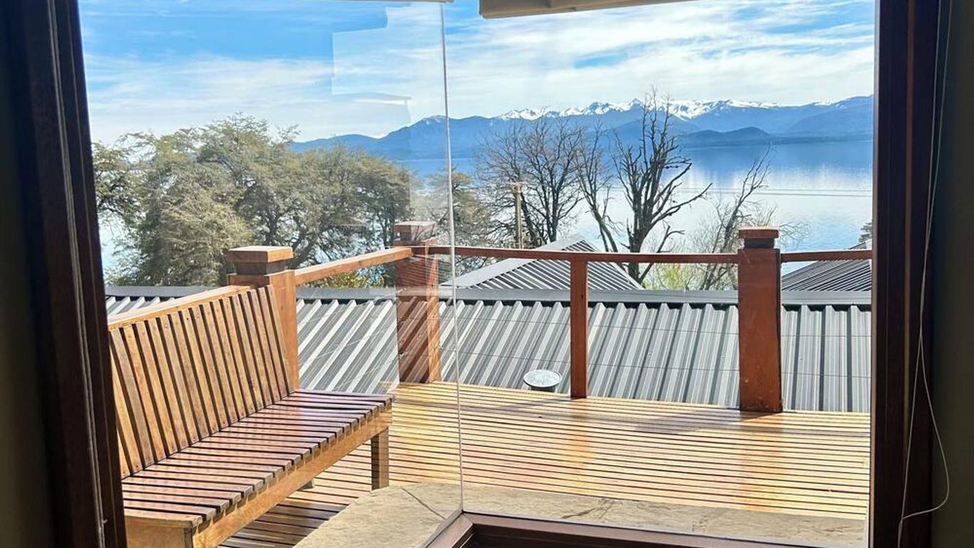 Bahia Paraiso Apart & Suites