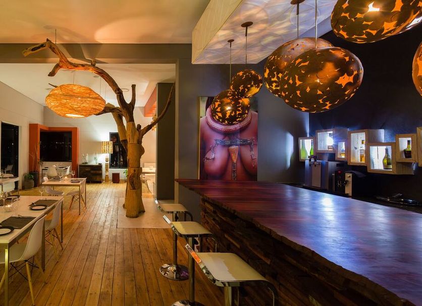 Bar Photo