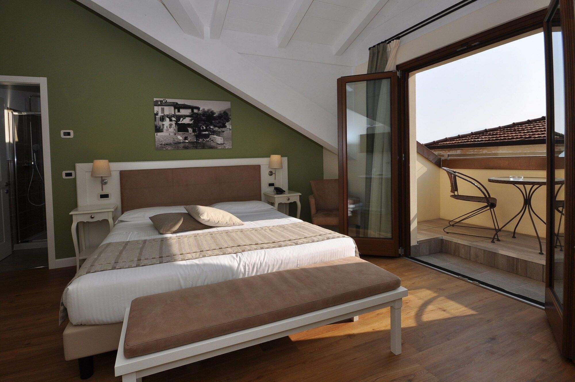 Bedroom Photo