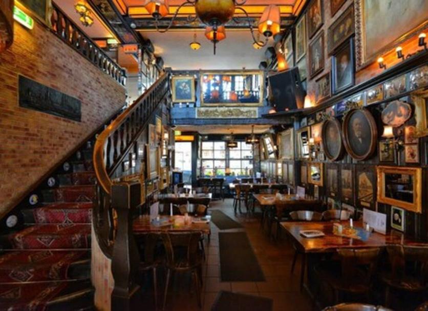 Restaurant Photo