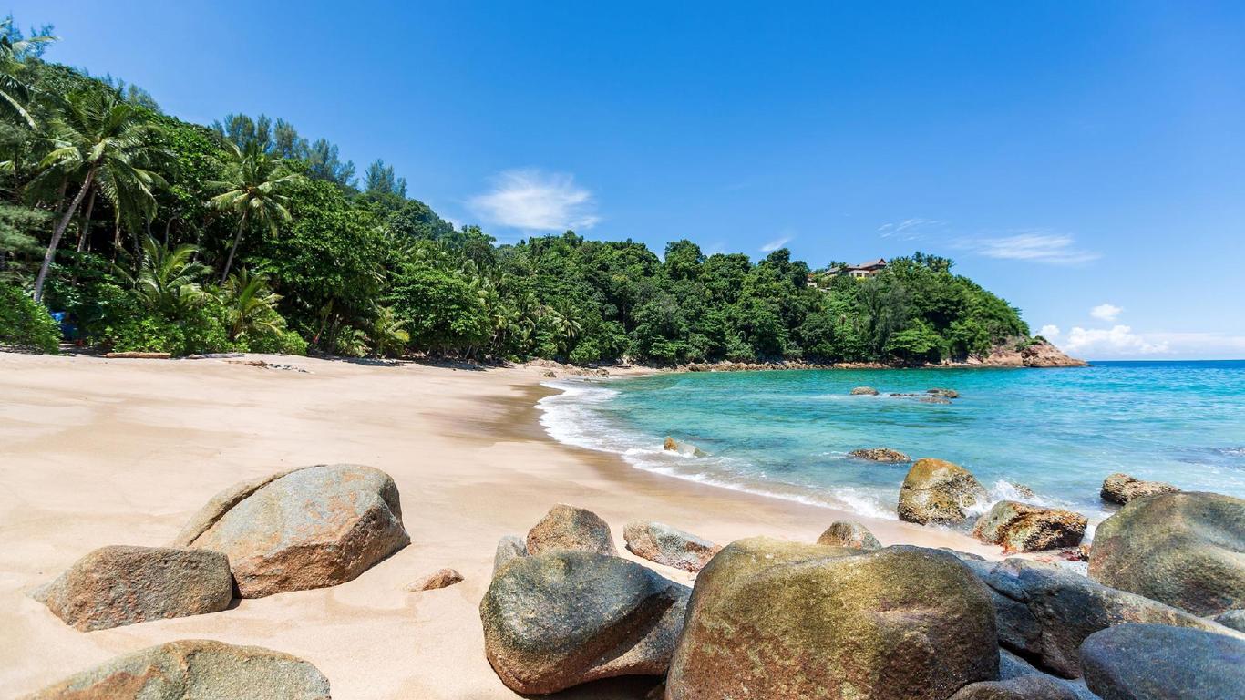 Bamboo Beach Hotel