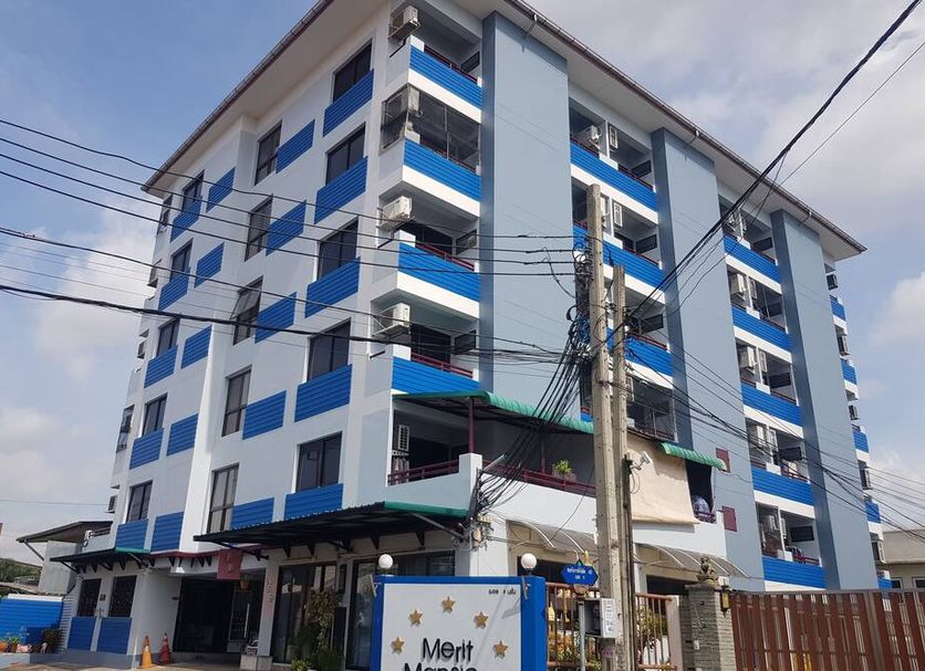 Building Photo