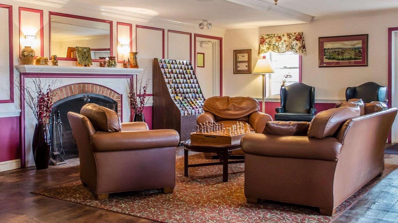 Clarion Inn Strasburg - Lancaster