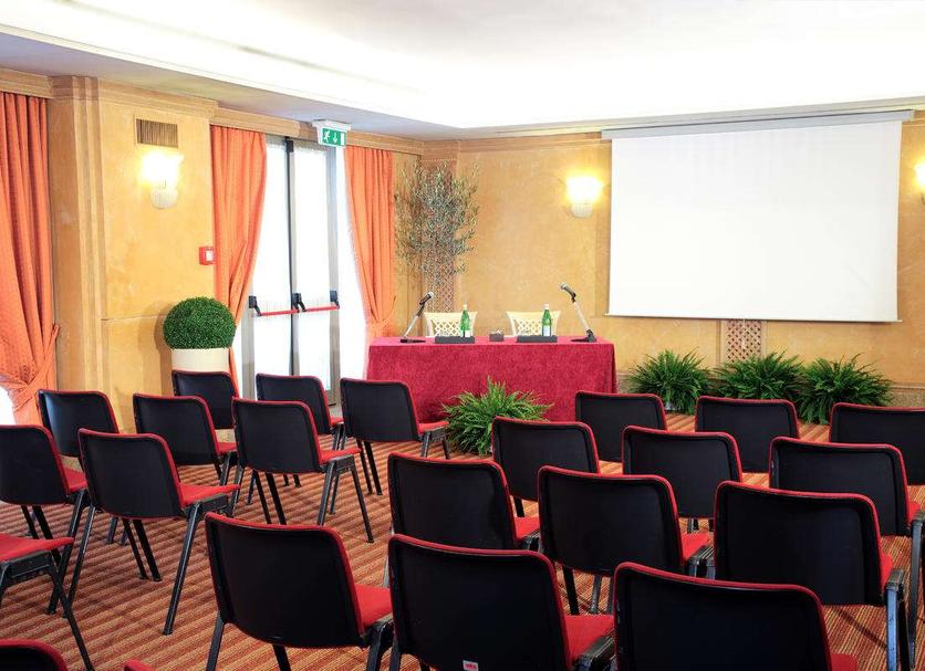Conference room Photo