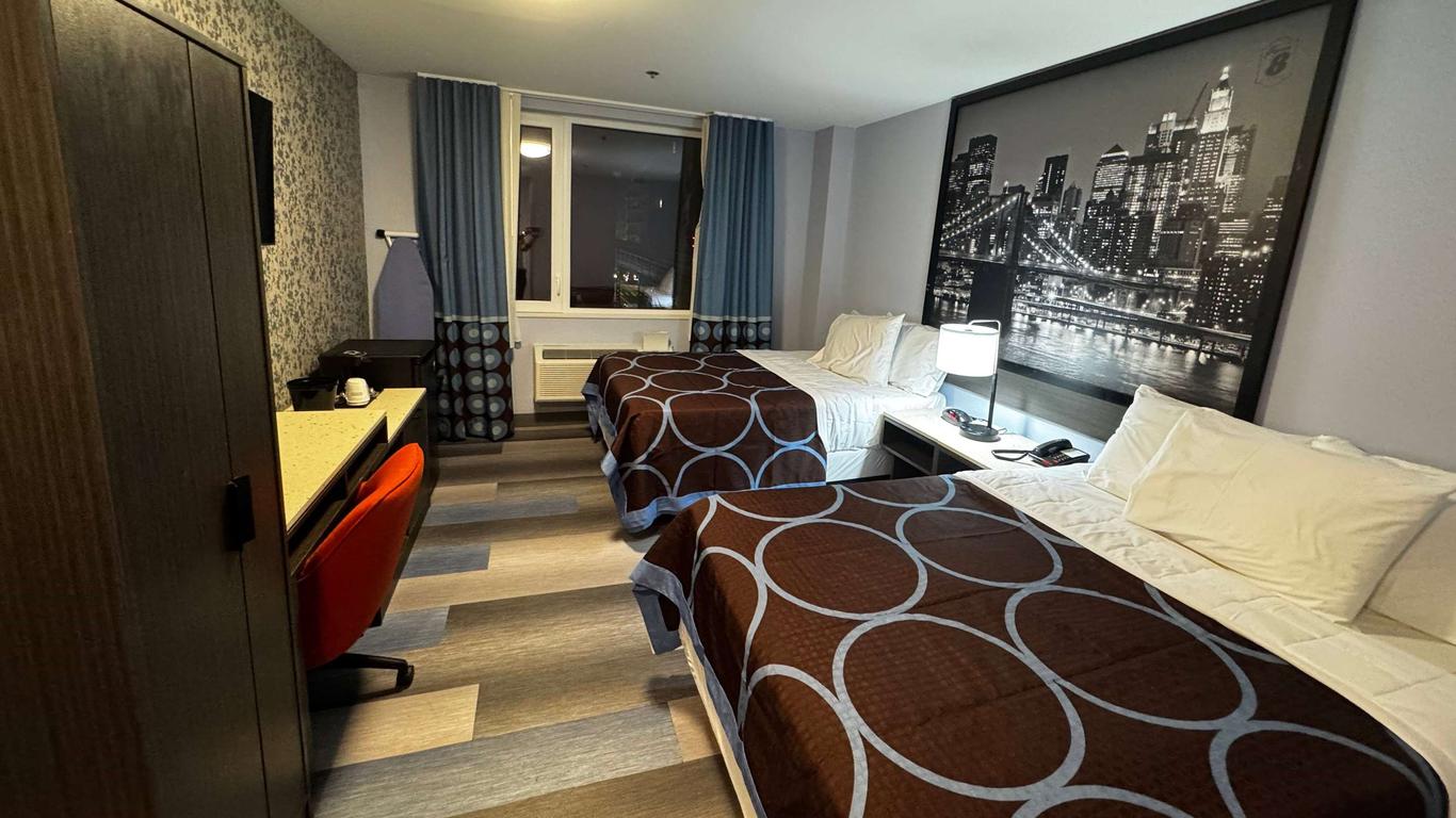 Super 8 by Wyndham Brooklyn Fulton Street Broadway Junction