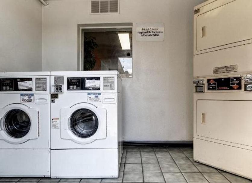 Laundry facility Photo
