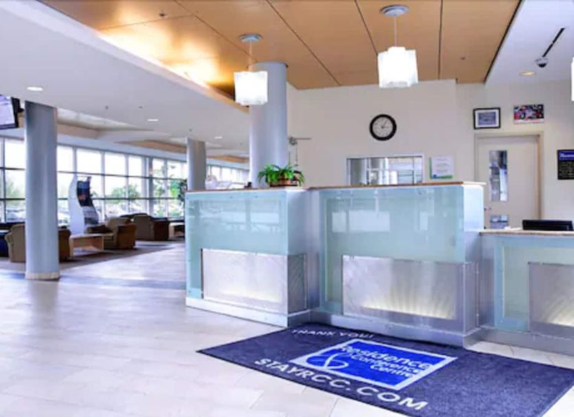 Front desk Photo