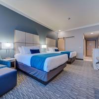 Best Western Premier Peppertree Inn at Bend