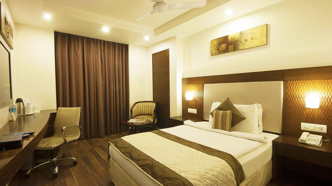 Le Roi Delhi Hotel