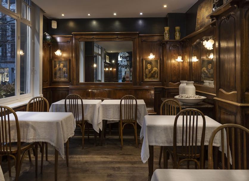 Restaurant Photo