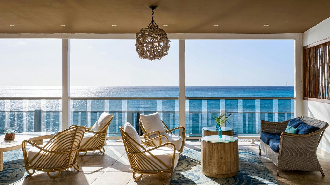 Waves Hotel and Spa by Elegant Hotels