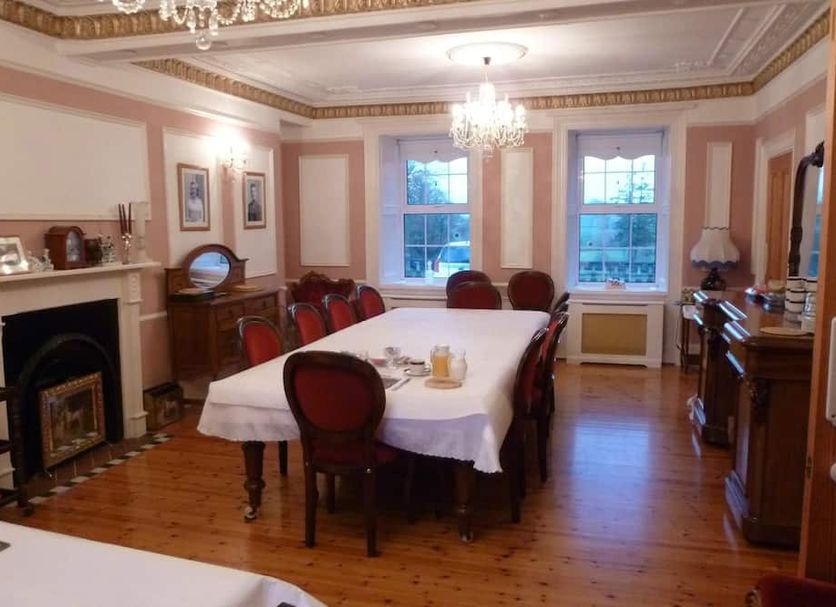 Dining room Photo