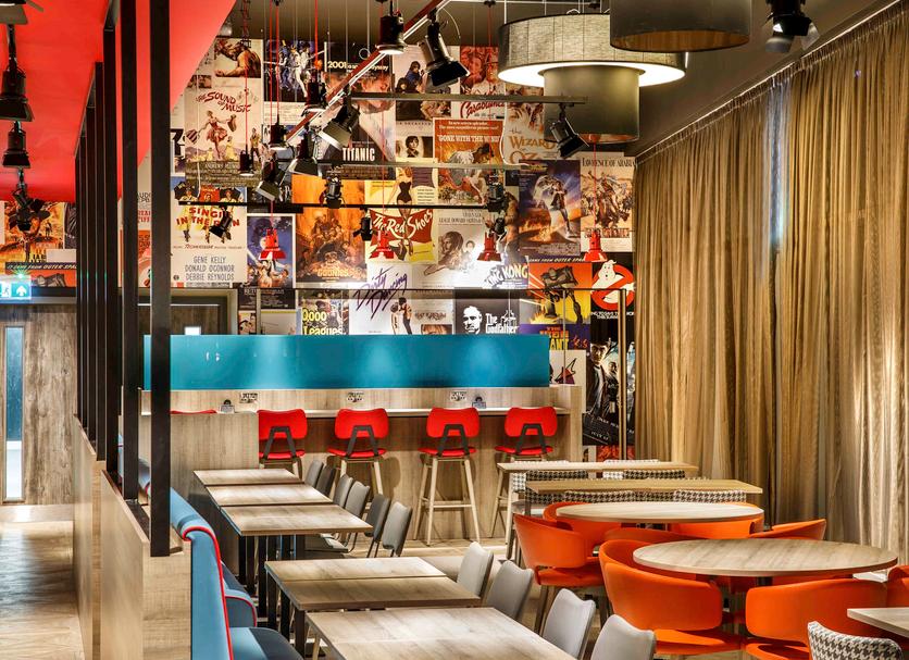 Restaurant Photo