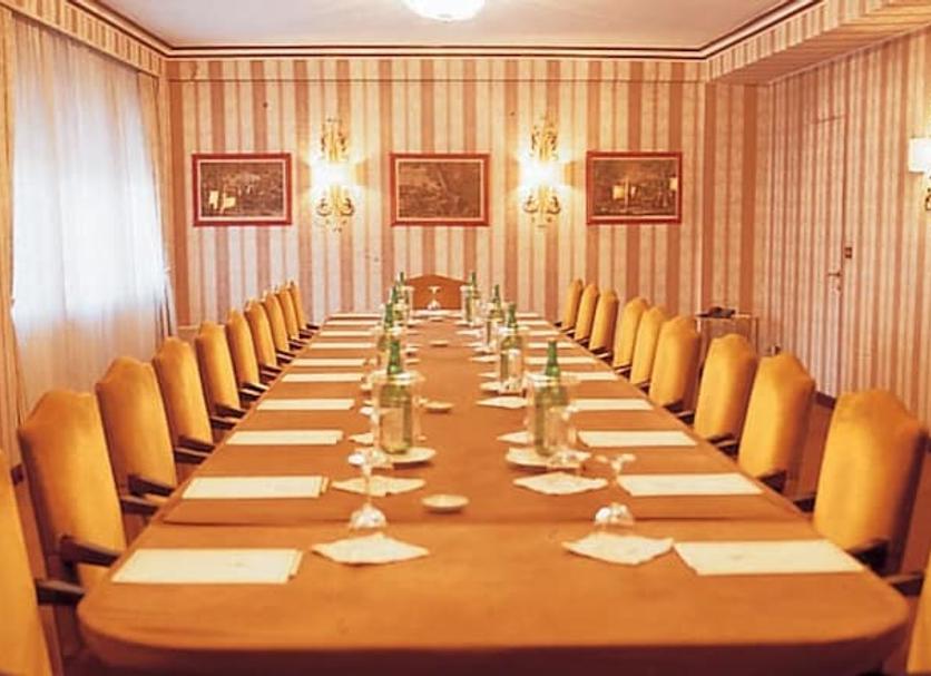 Conference room Photo