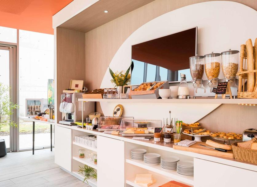 Buffet Photo