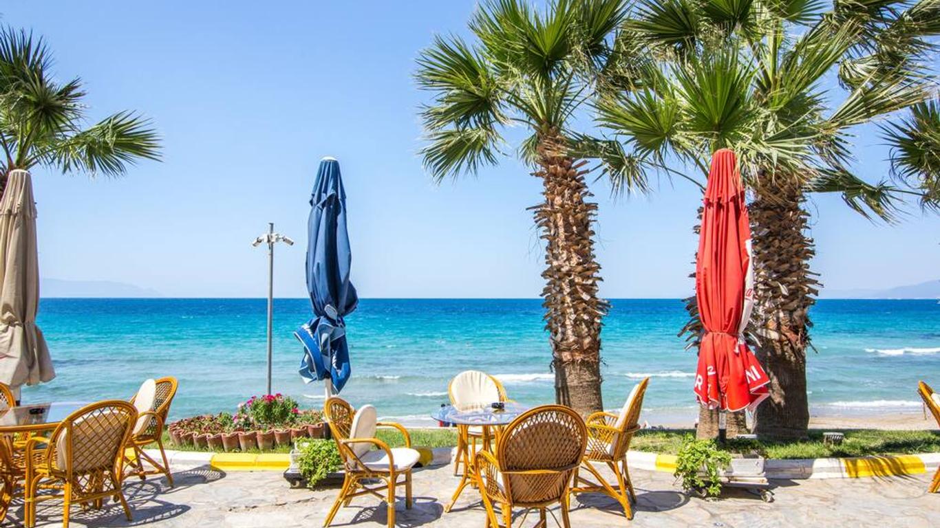 Sunday Beach Hotel