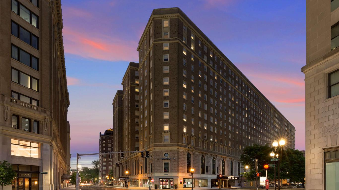 Hilton Boston Park Plaza