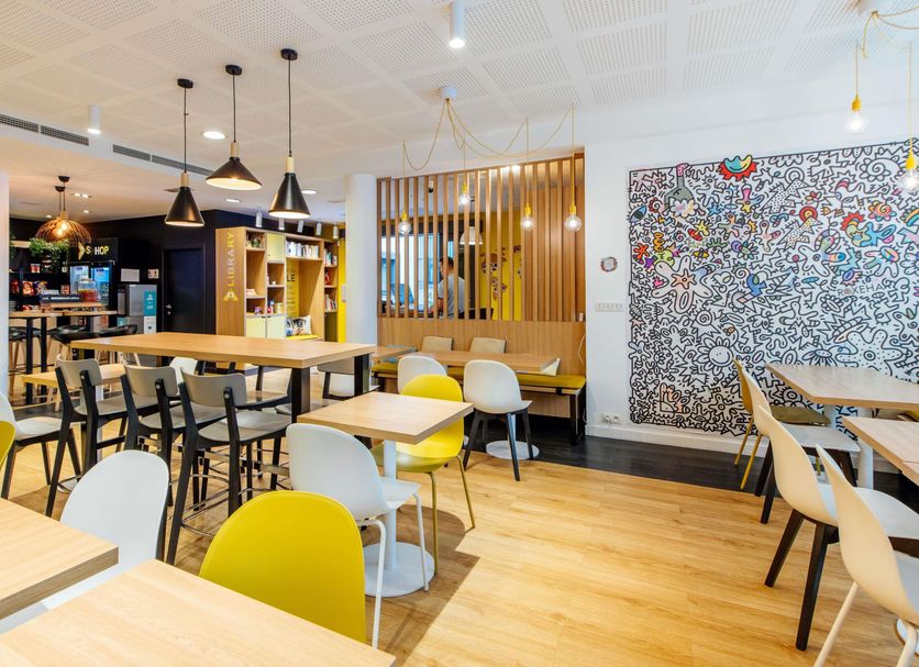 Restaurant Photo