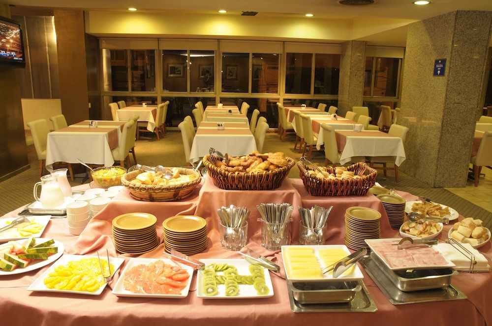 Buffet Photo